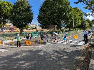 南西横断歩道の様子