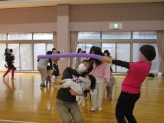 お父さんリンボーに挑戦