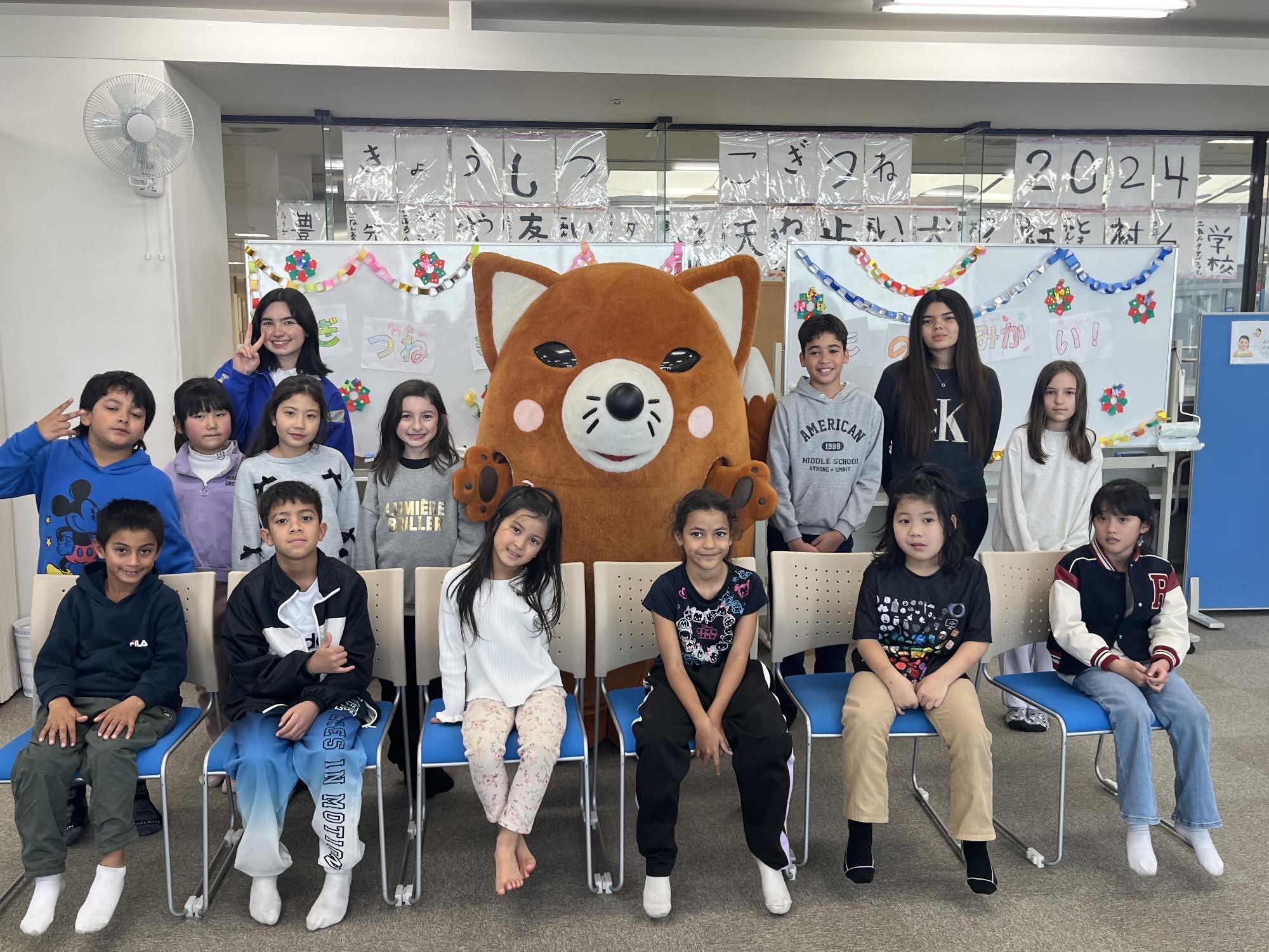 いなりんと一緒に記念写真を撮りました