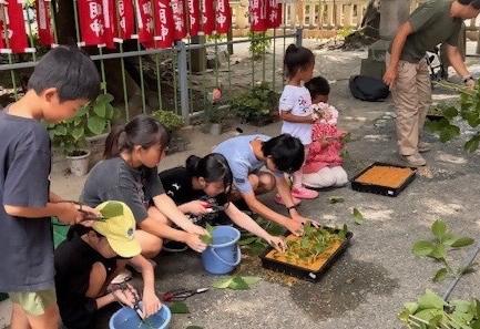 地元の親子が参加した緑育出前授業