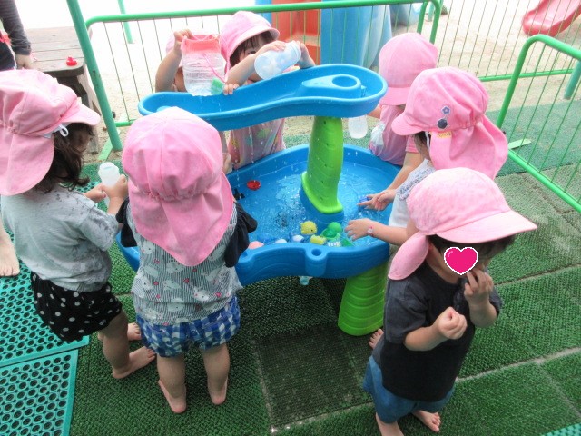 水遊びの様子