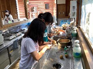 カレー作りの様子