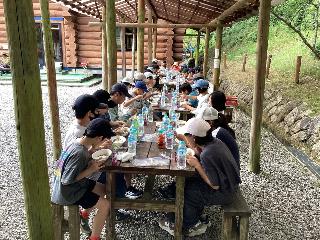 夕食の様子