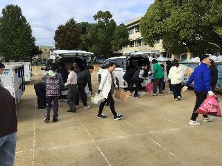 資源回収の様子