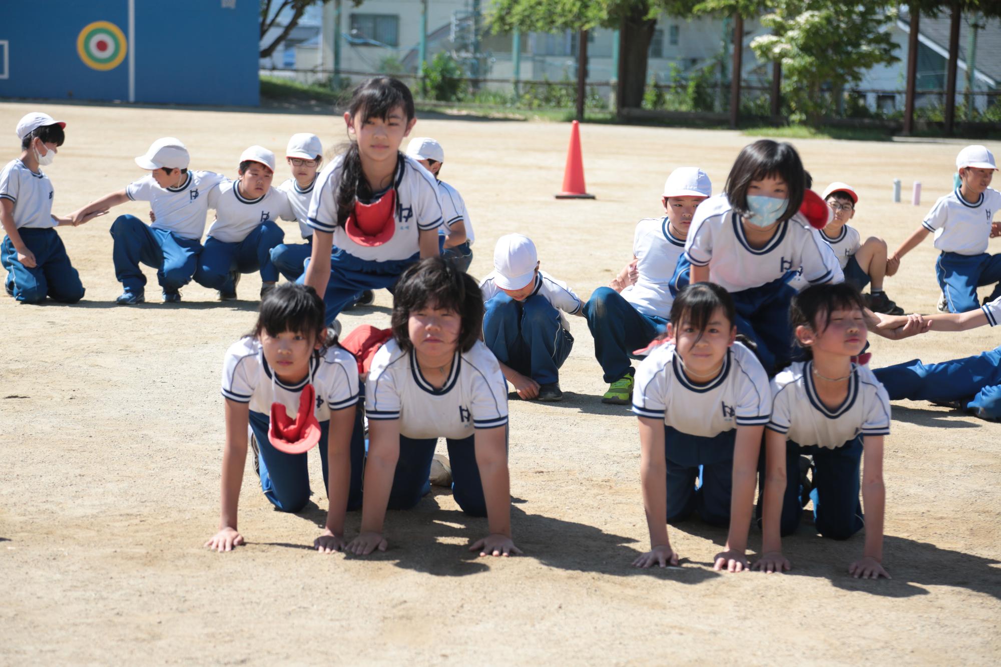 息をそろえて完成させます。