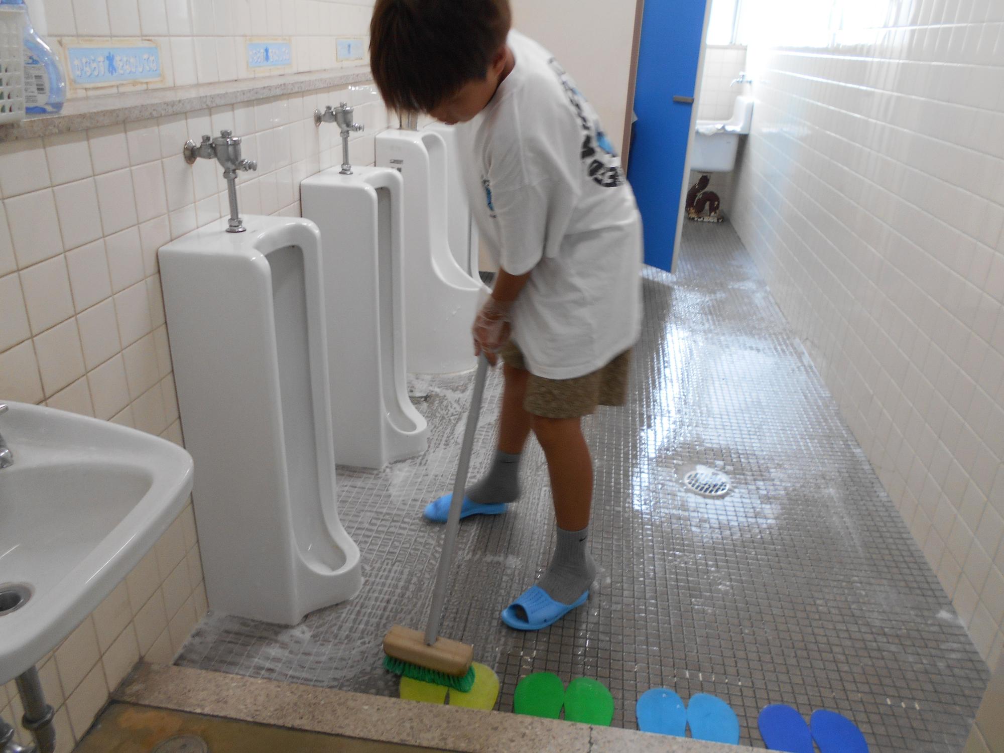 黙々そうじ