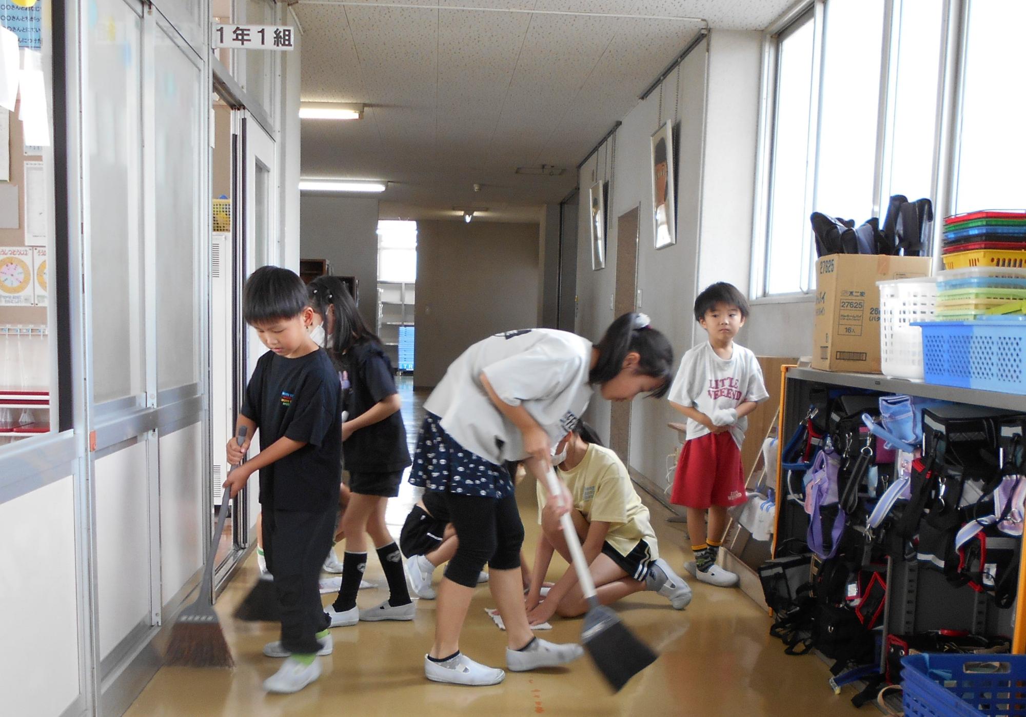 黙々そうじ