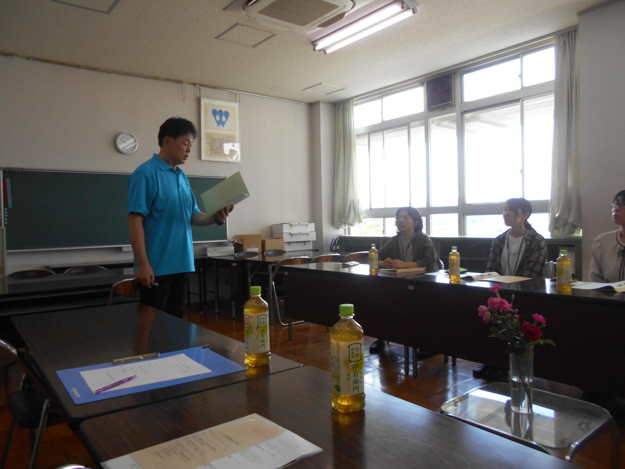 今から会が始まります。