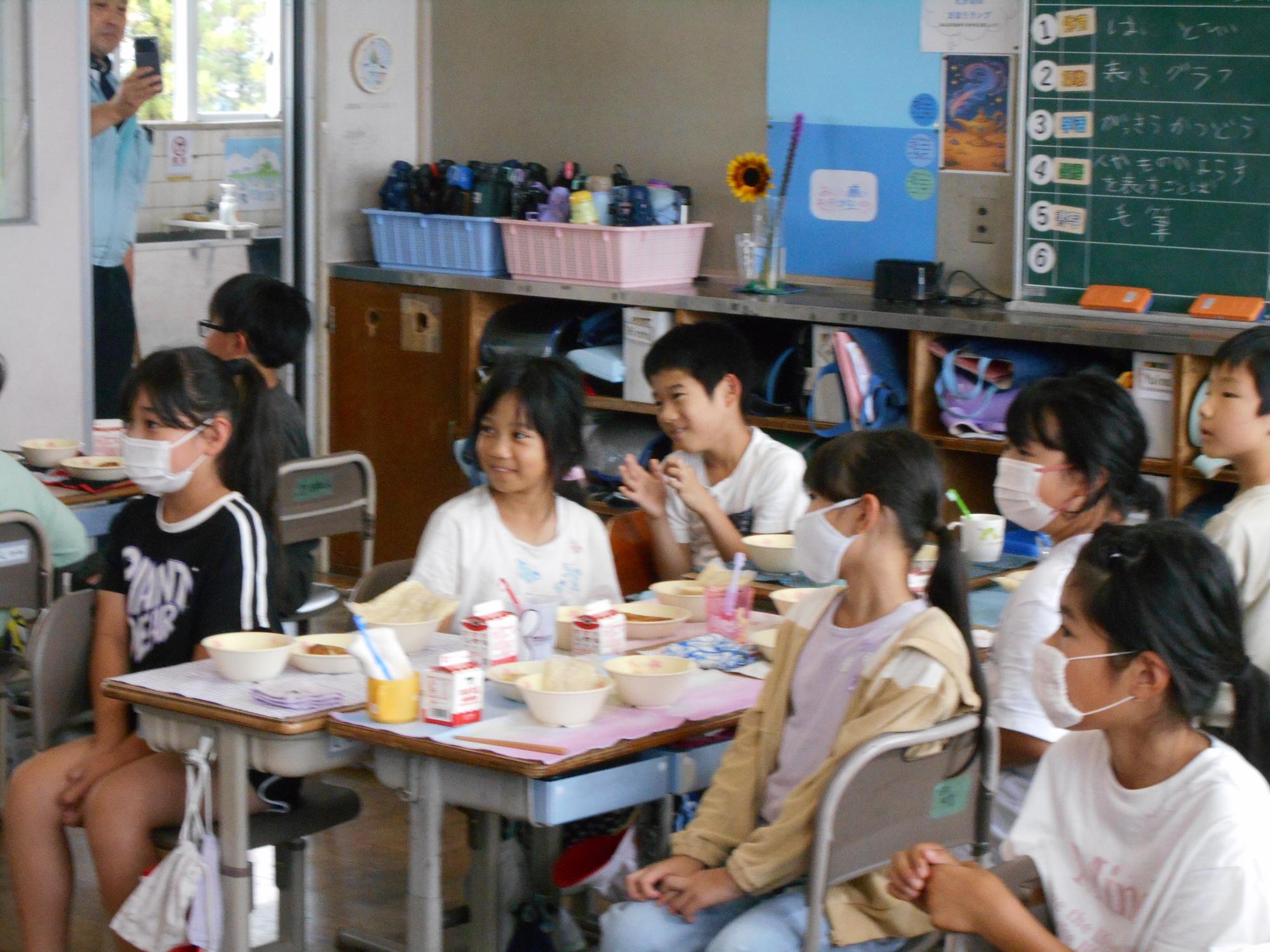 子どもたちも笑顔になります。