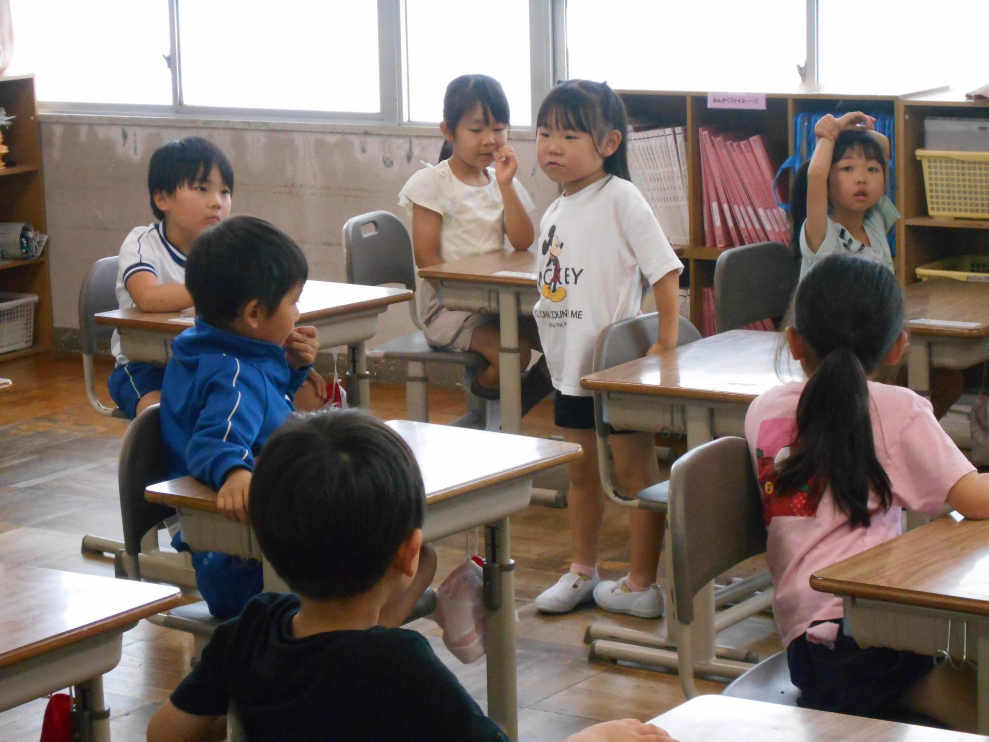 仲間を意識して発言ができています。