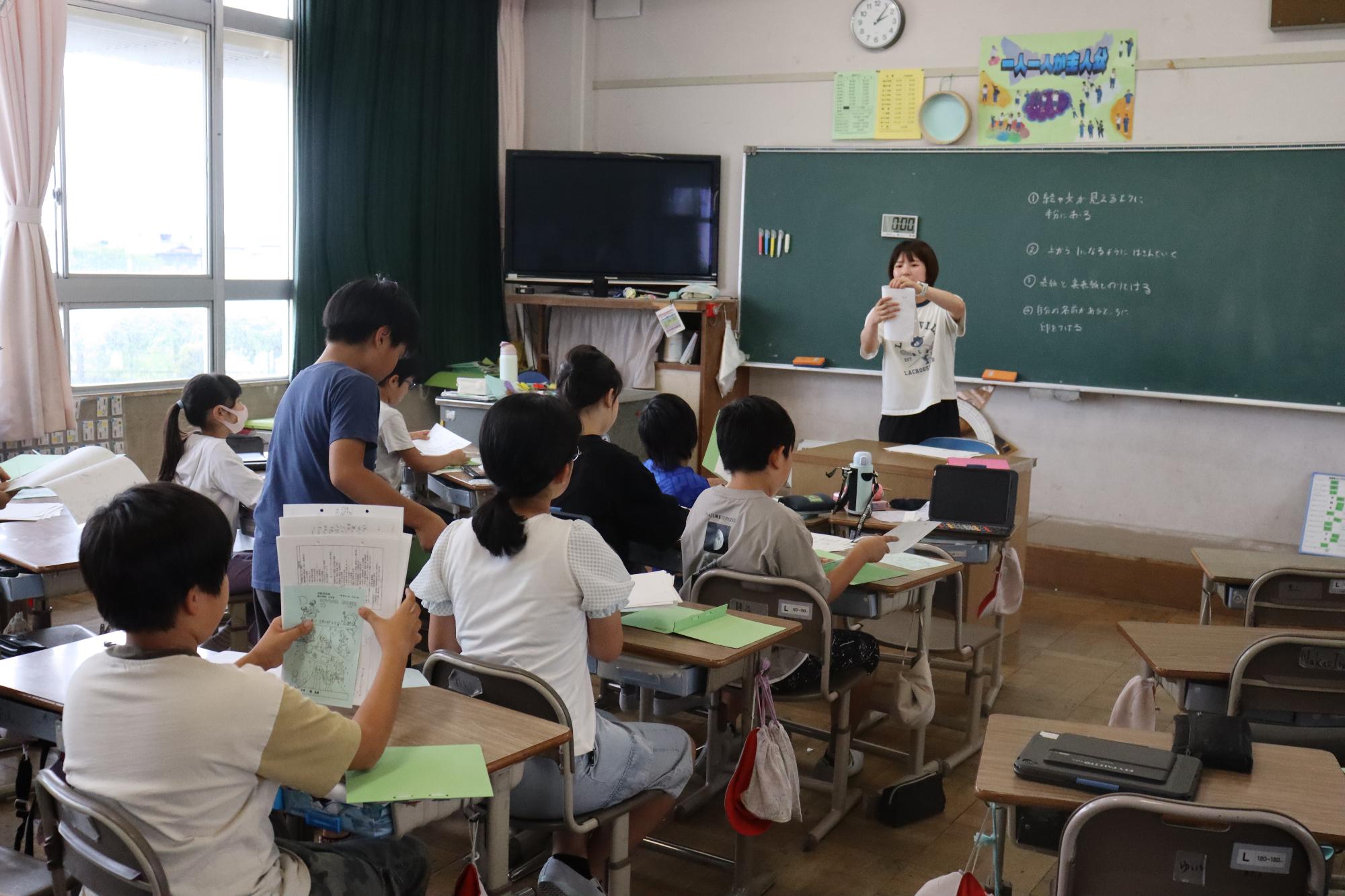 教師が丁寧に説明します。