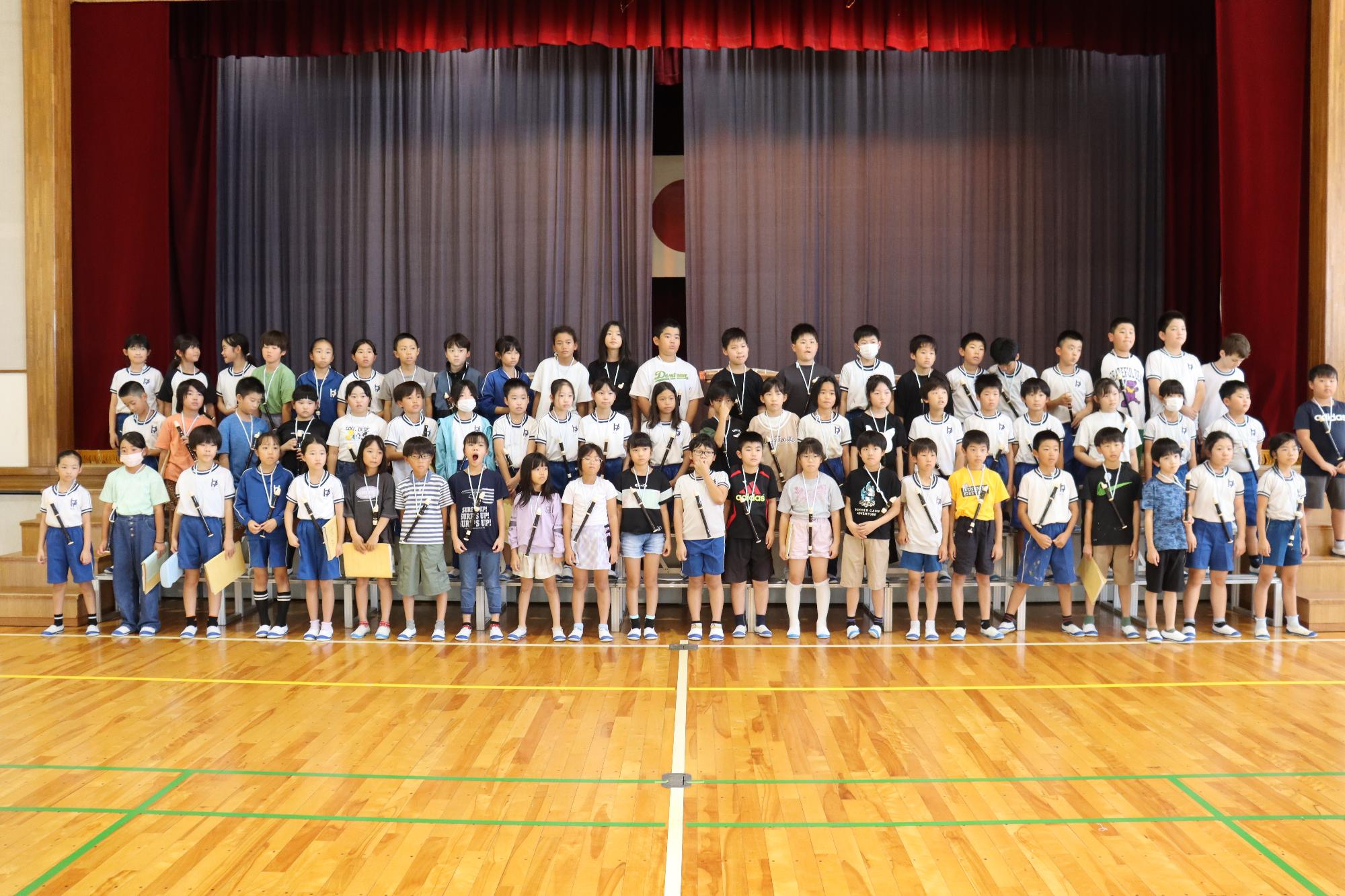 4年生全員で頑張ります。