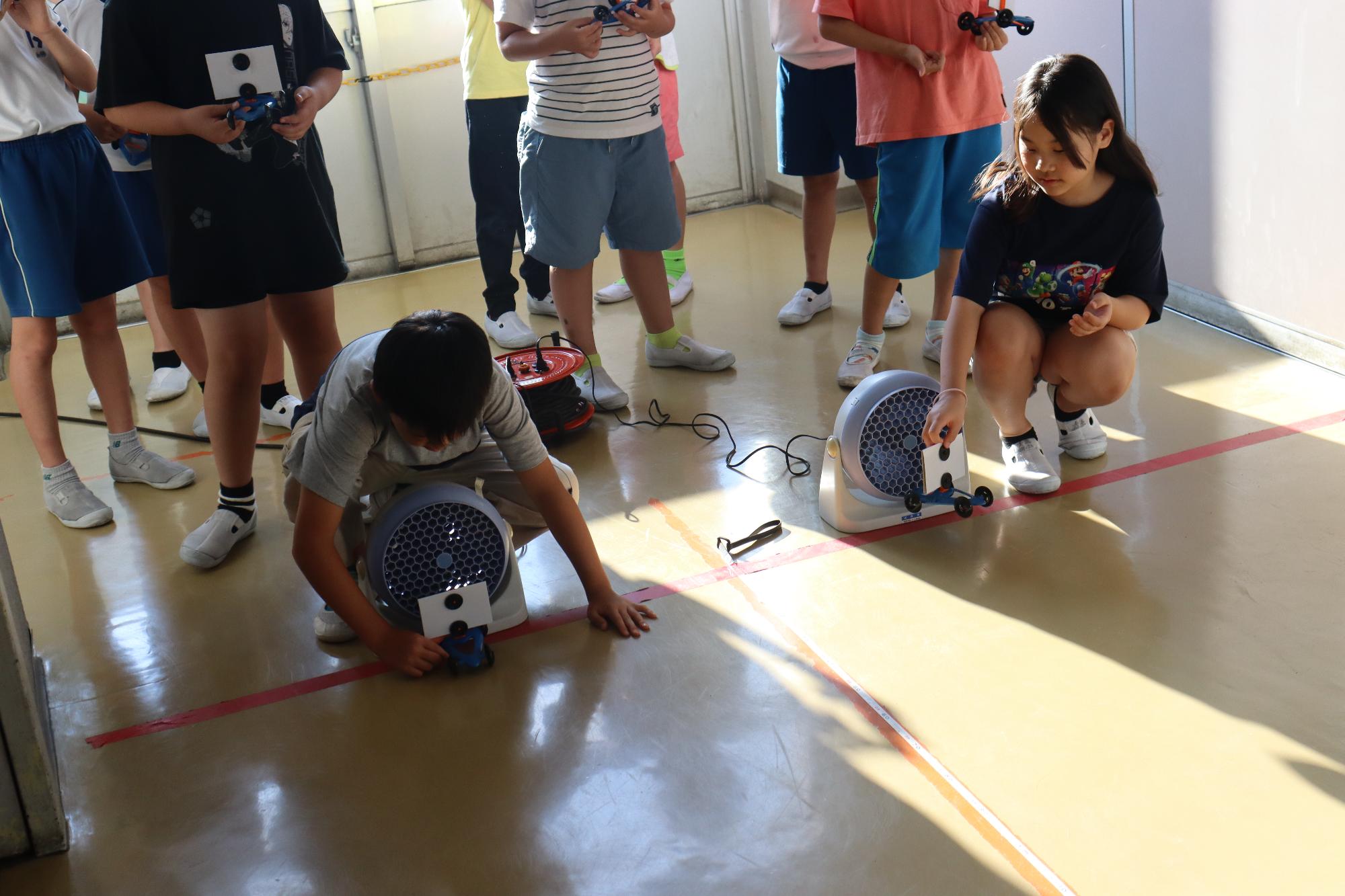 二人で競争してみよう。