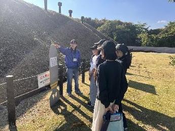 爆発しても大丈夫な盛り土