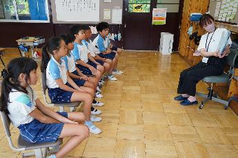 真剣に聴きます