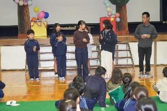 11月の誕生者は教頭先生を入れて6人です！