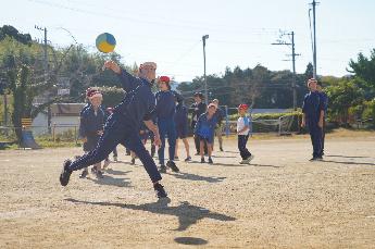 さあどうだ！受けてみよ！