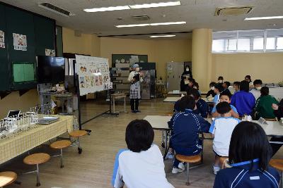 噛むことは、脳にいいんだね！