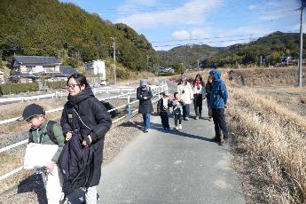 室川沿いを歩いて観察！