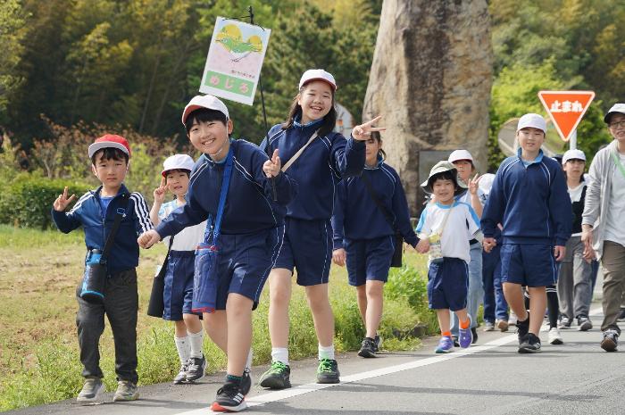 みんなでお散歩
