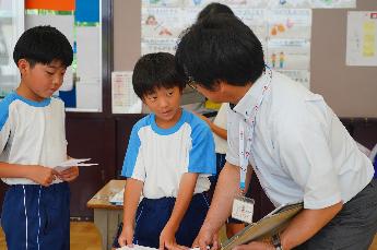 校長先生に説明します