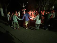 キャンプファイヤー