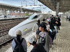 修学旅行　新幹線乗車