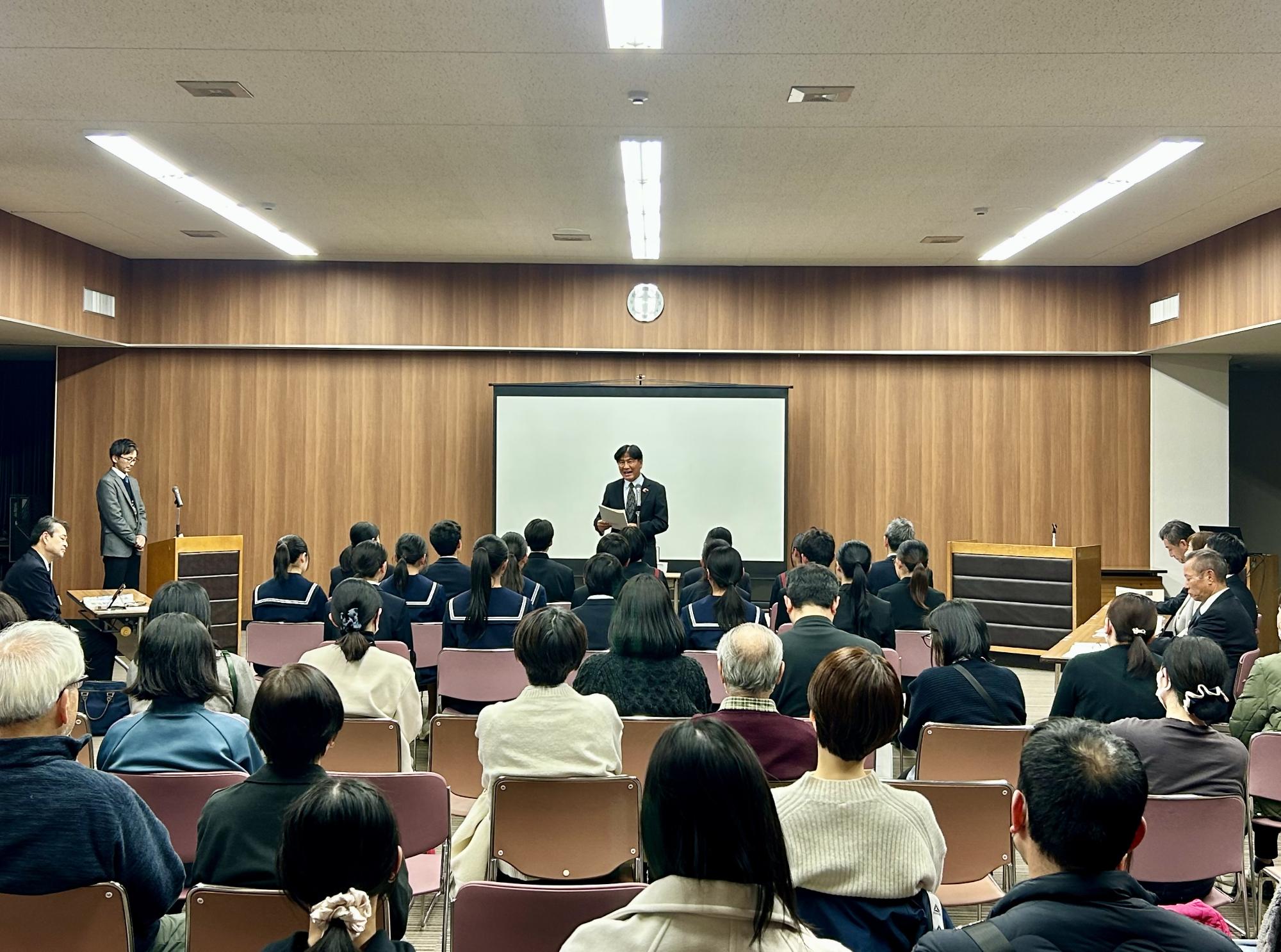 豊川市キュパティーノ中学生使節団報告会