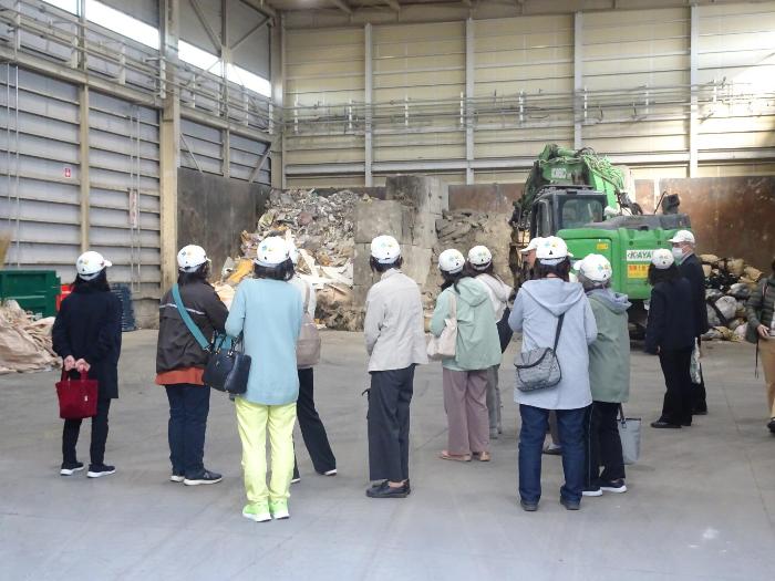 工場見学会の様子2