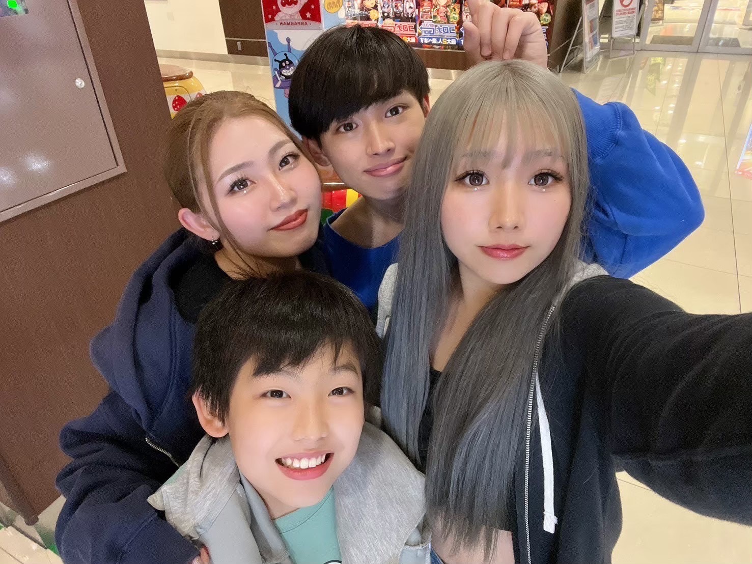 仲良し4人きょうだい