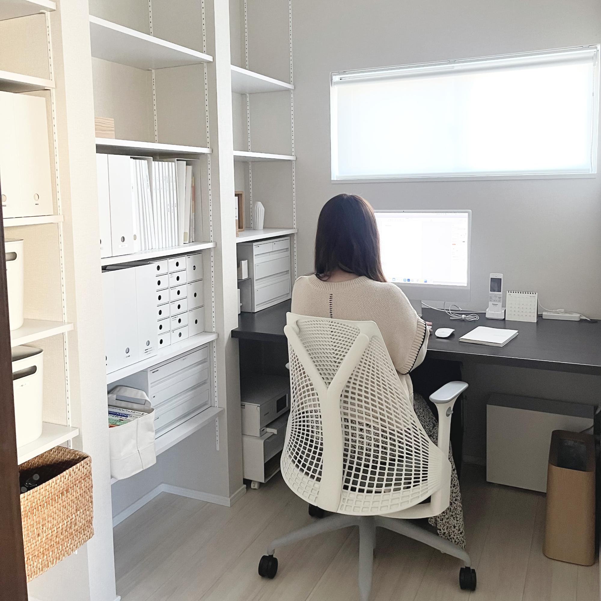 講座を開催している書斎写真