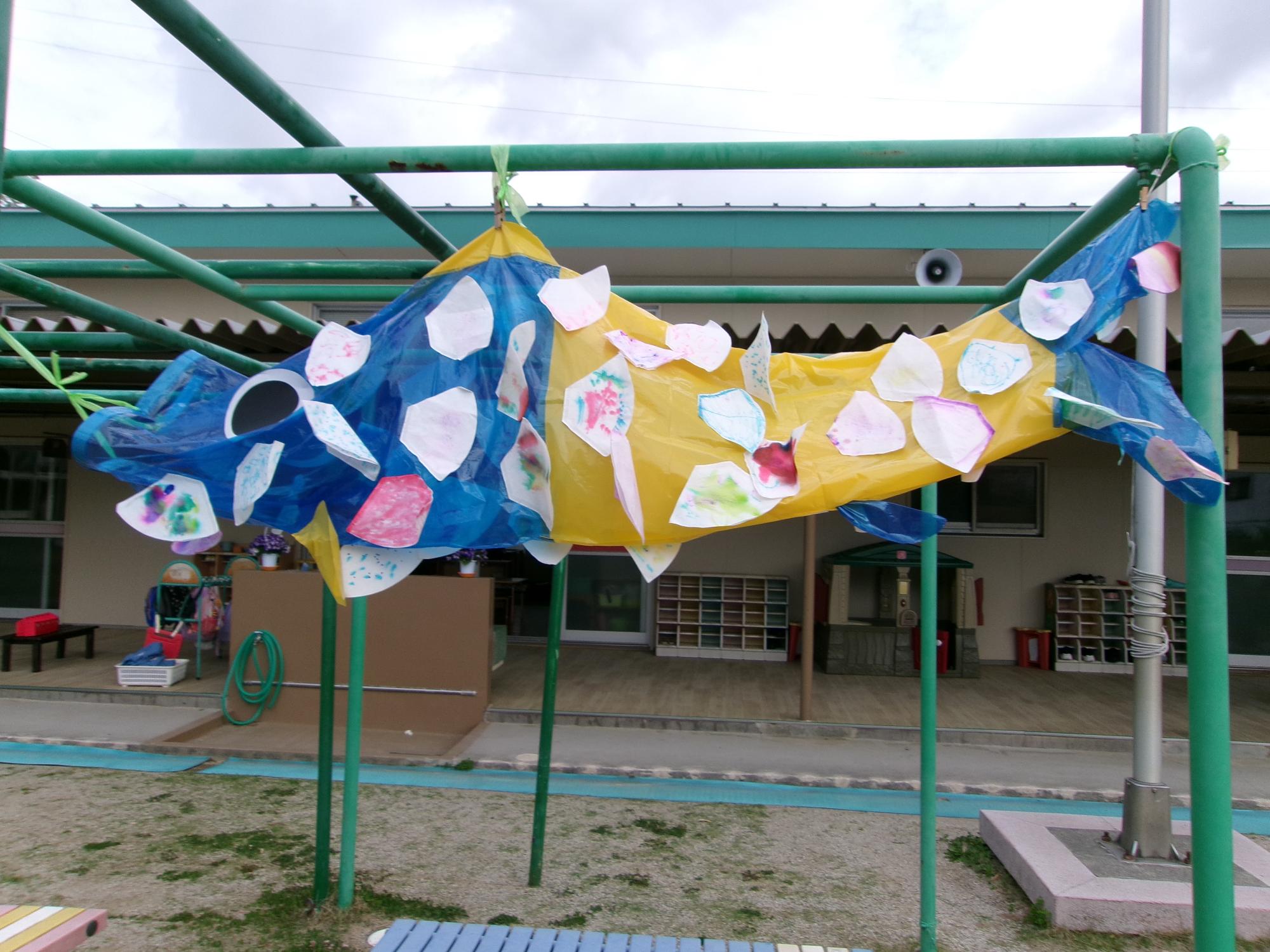 ぞう組が作ったこいのぼりの写真