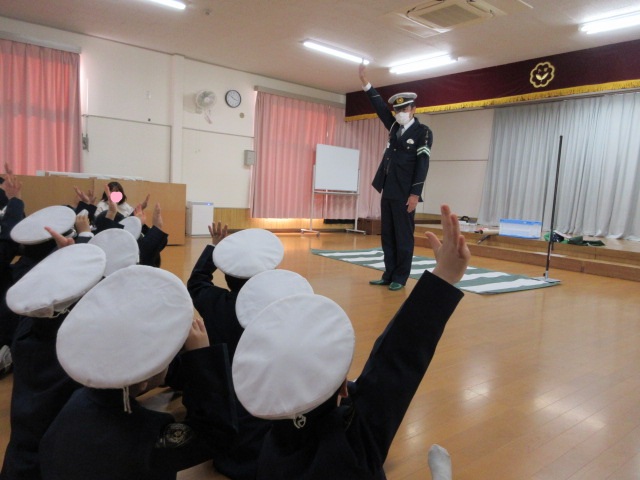 ちびっこ警察官