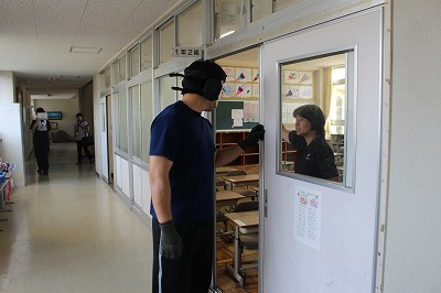 【中古】 叫び いじめ体験文集/南日本新聞社/鹿児島県弁護士会 中古】 叫び いじめ体験文集/南日本新聞社/鹿児島県弁護士会